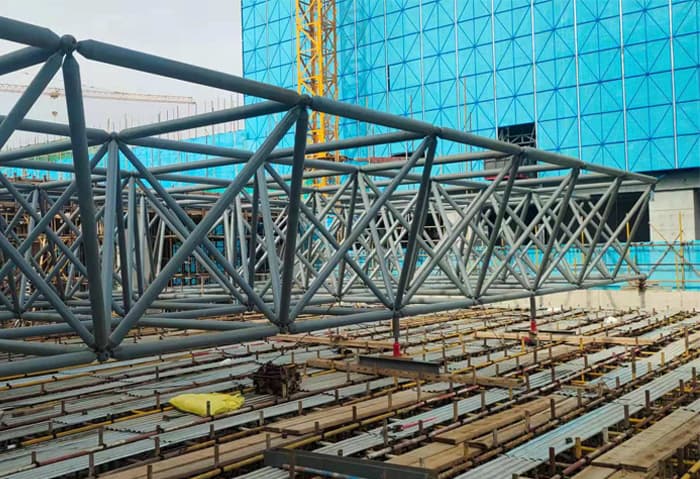 晋城高铁东总部基地2号楼网架